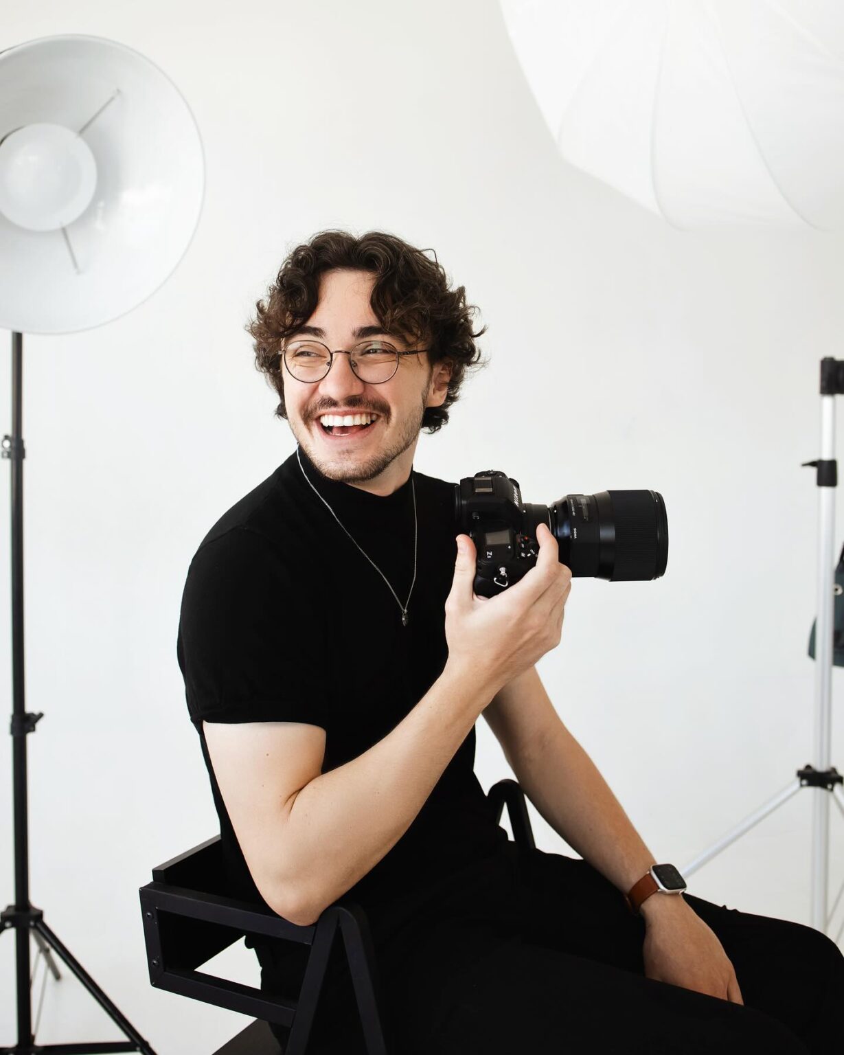 Posica app Posing app for photographers